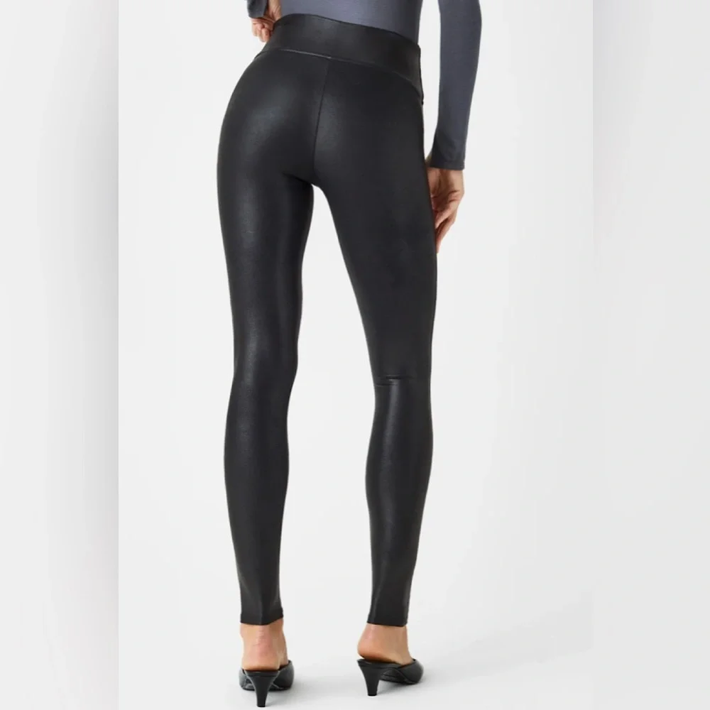 Spanx Black Faux Leather Legging - Picture 4 of 13